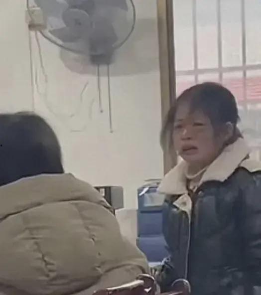 微山教师吃瓜事件视频,一场网络舆论的风波与反思