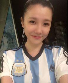 莘县最早女网红叫什么,引领网络潮流的青春风采