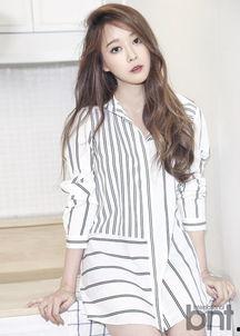 明星衬衫写真图片,明星衬衫写真，时尚与魅力的完美融合