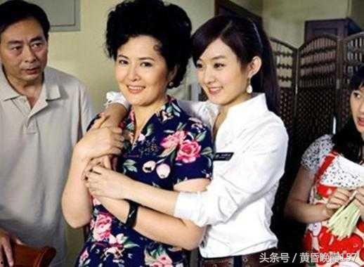 赵丽颖的妈妈是明星吗,揭秘明星家庭背后的故事