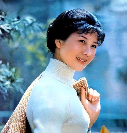 明星白月光头像,揭开明星的温柔面纱